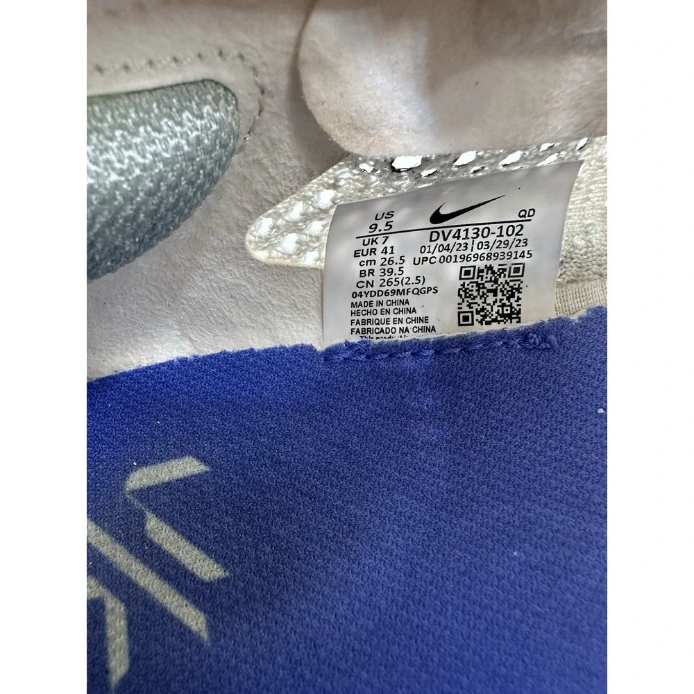 Size 9.5 - Nike ZoomX VaporFly Next% 3 White Jade Ice Women